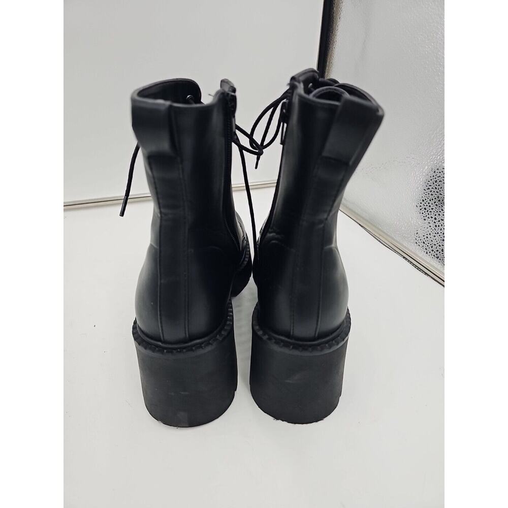 Madden Girl Talentt Conbat Hiking Biker Platform Block Heel Boots Size 9.5 Black - Picture 4 of 4